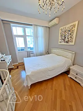 Satılır 2 otaqlı yeni tikili 90 m²