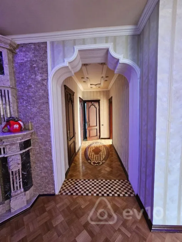 Satılır 3 otaqlı yeni tikili 125 m²