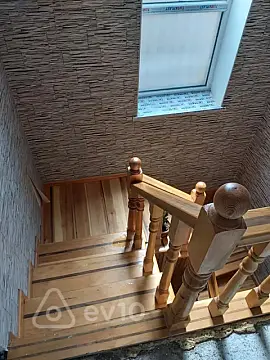 Satılır 7 otaqlı həyət evi 250 m²