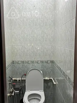 Kirayə verilir 2 otaqlı köhnə tikili 75 m²