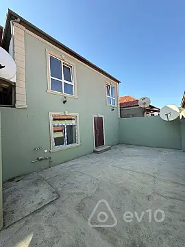 Satılır 4 otaqlı həyət evi 140 m²