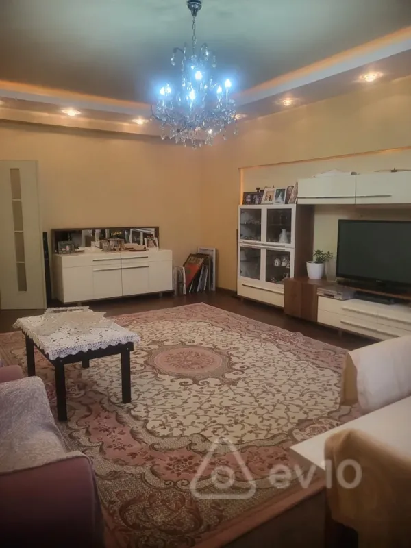 Satılır 4 otaqlı yeni tikili 178 m²