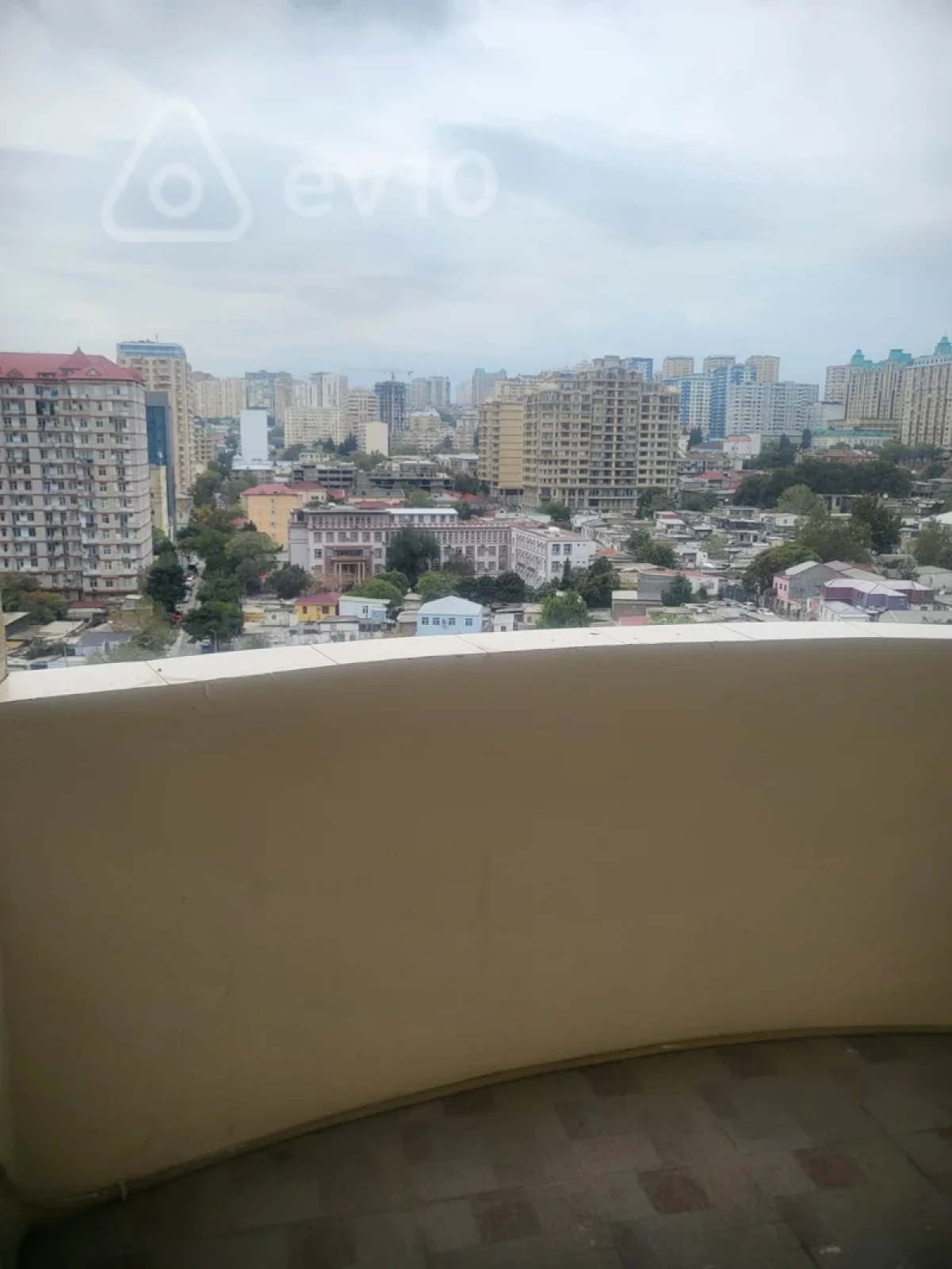 Satılır 4 otaqlı yeni tikili 178 m²