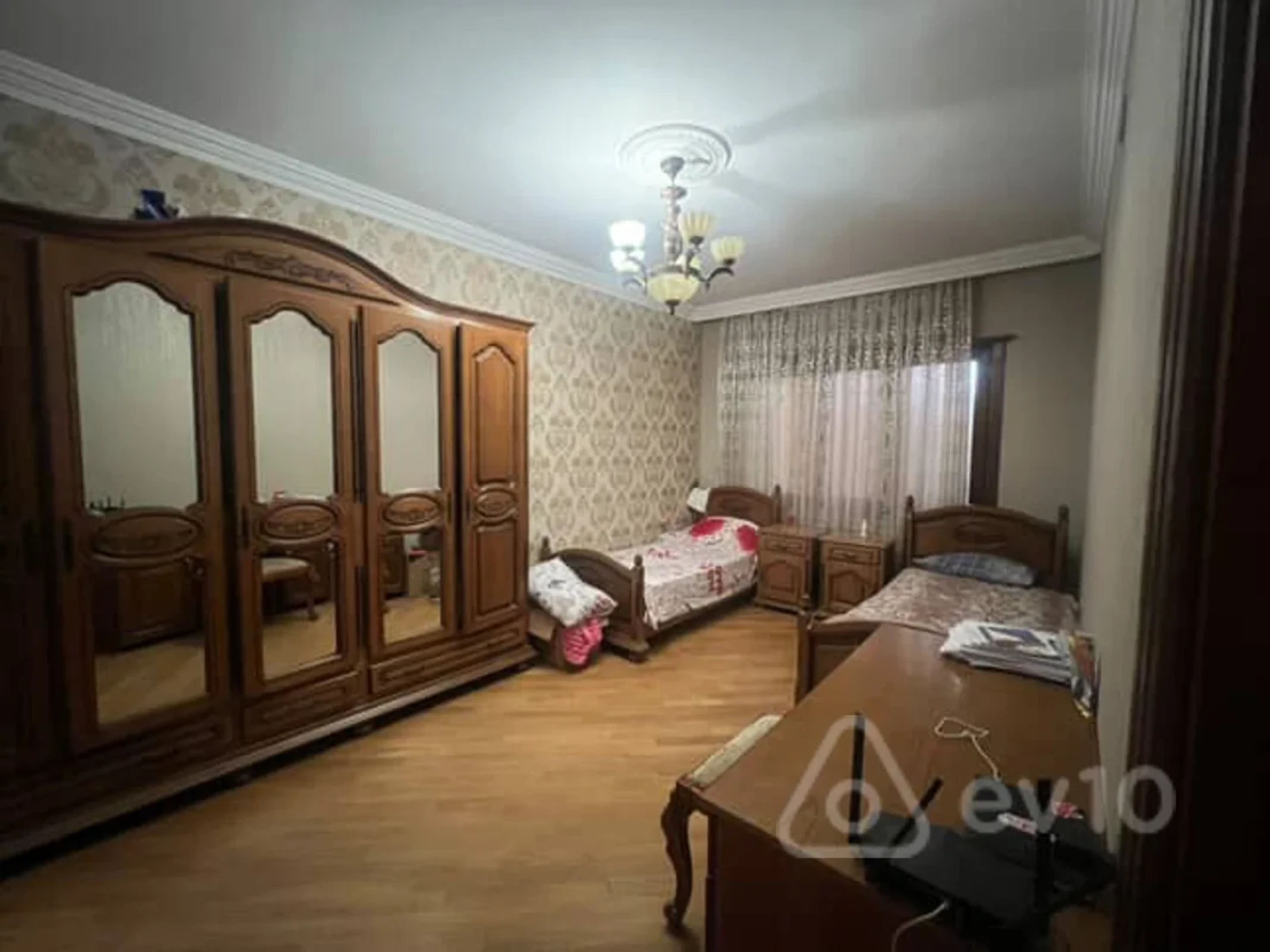 Kirayə verilir 3 otaqlı köhnə tikili 85 m²