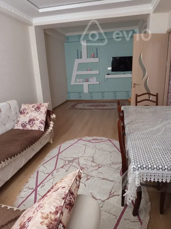 Satılır 3 otaqlı yeni tikili 75 m²