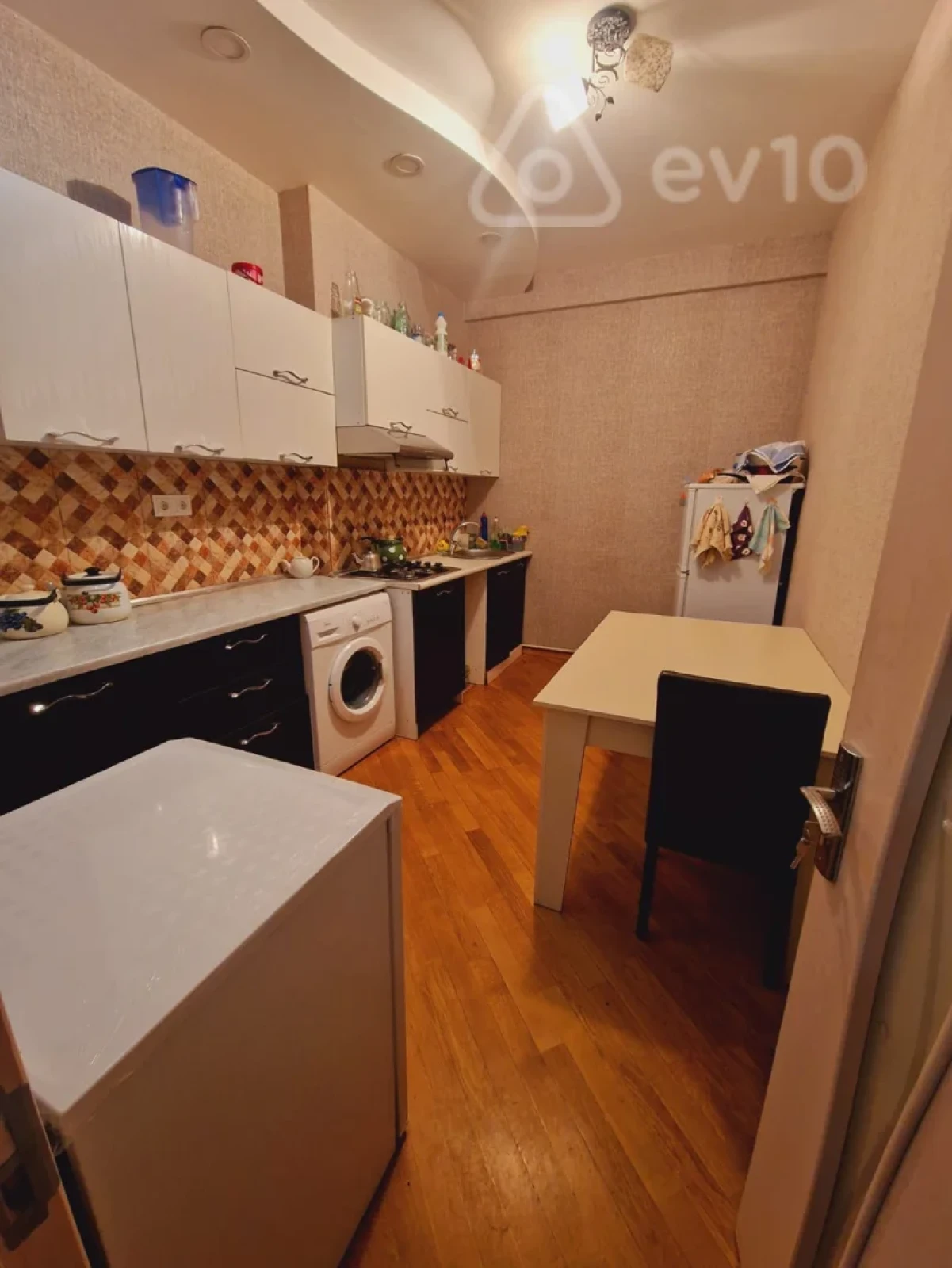 Kirayə verilir 3 otaqlı yeni tikili 90 m²