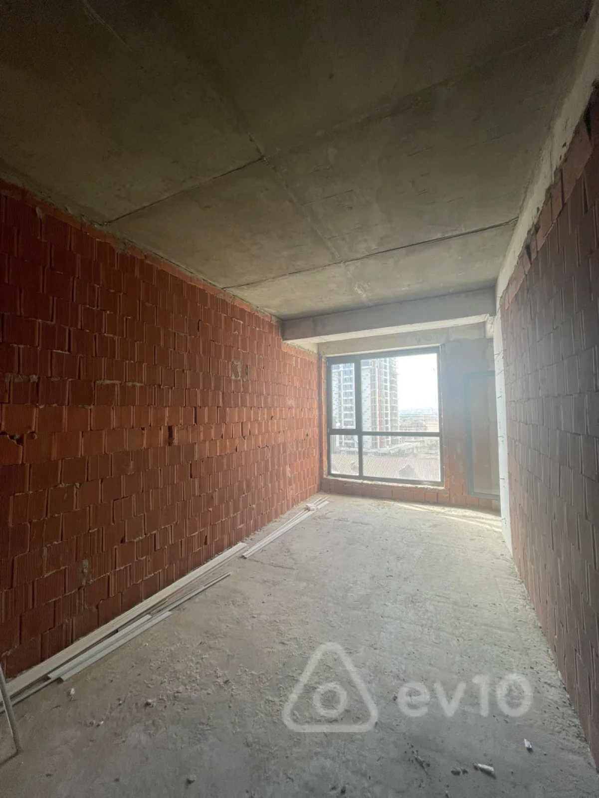 Satılır 2 otaqlı yeni tikili 99 m²