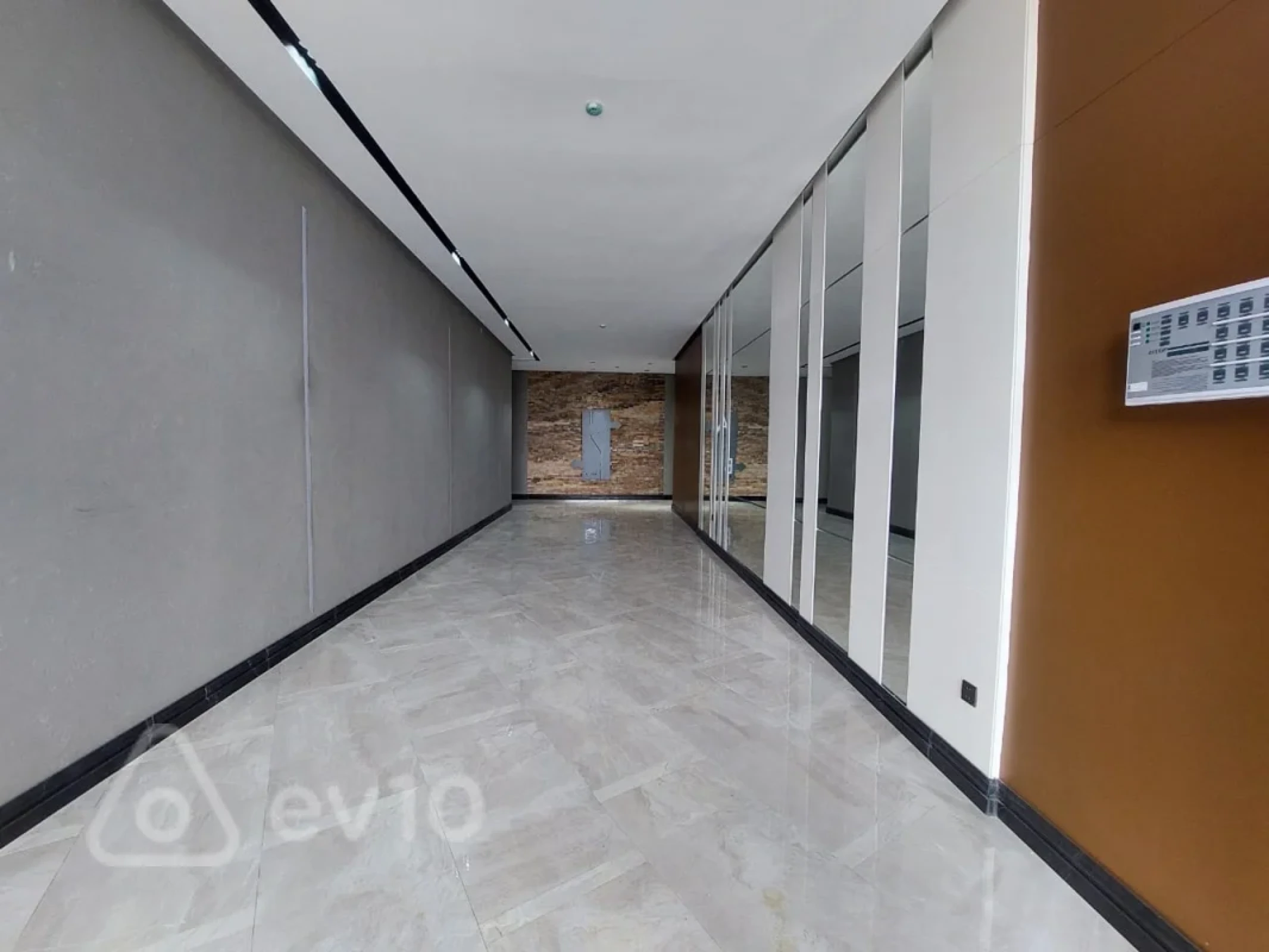 Satılır 2 otaqlı yeni tikili 99 m²