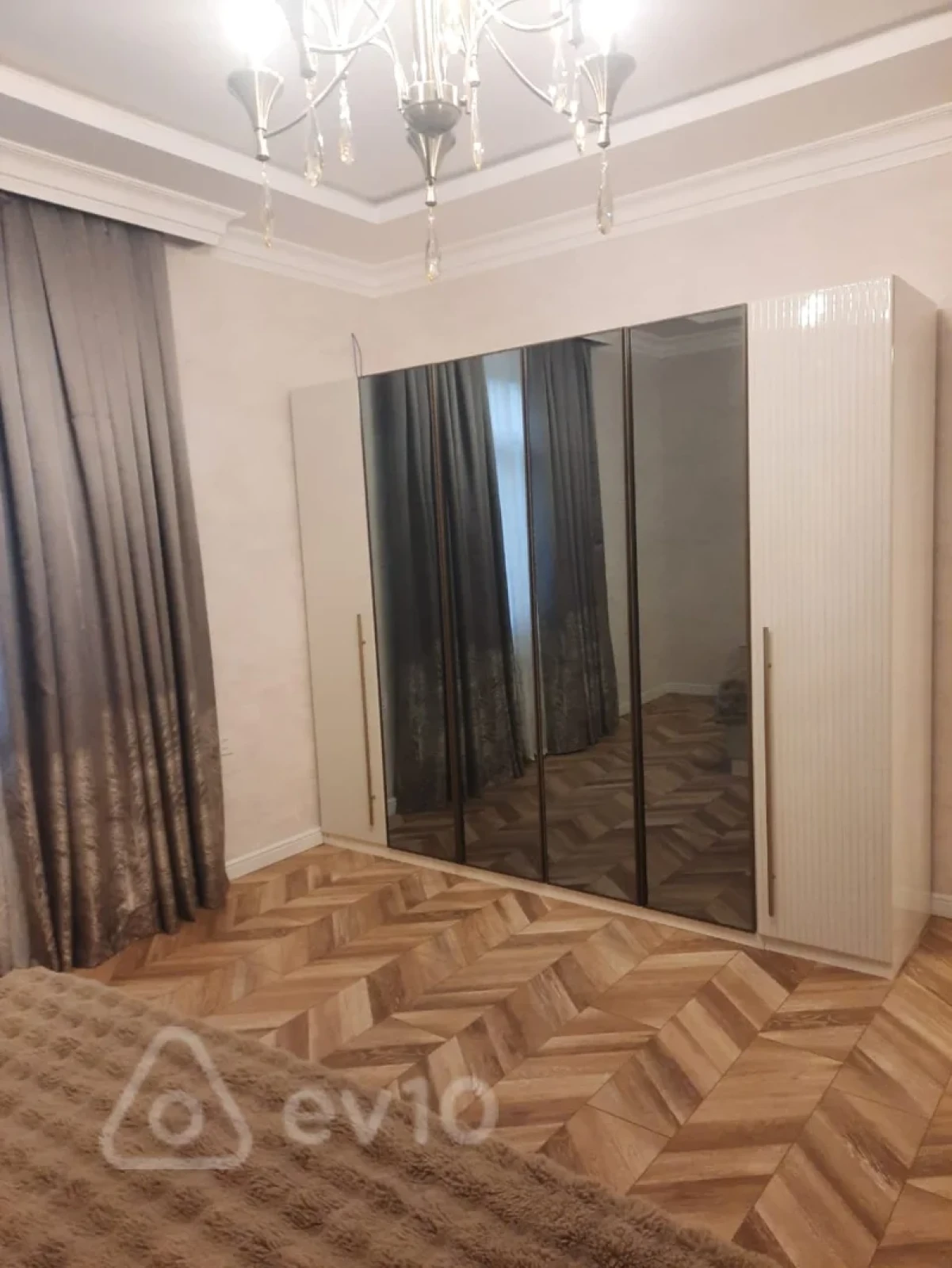 Satılır 3 otaqlı həyət evi 150 m²