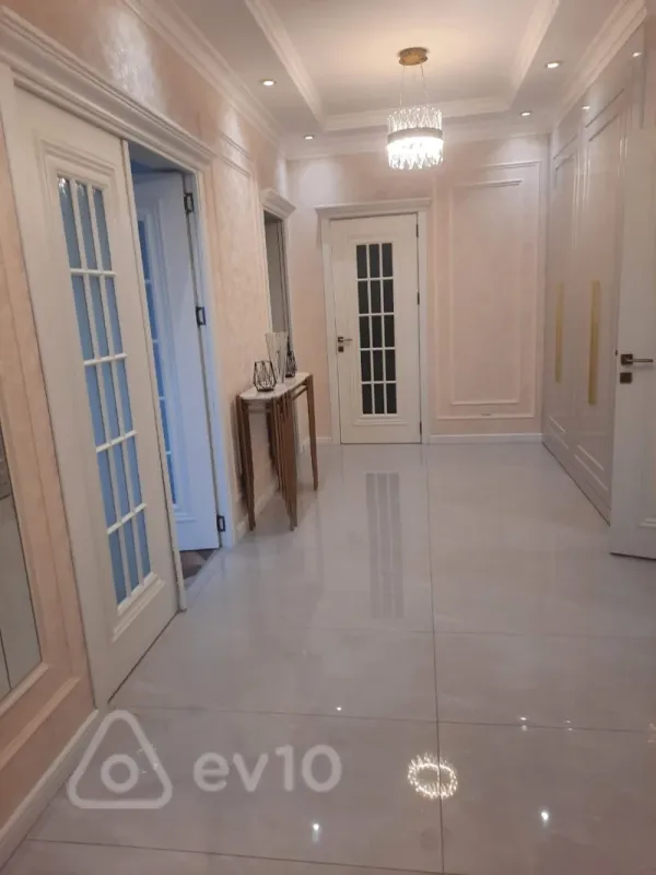 Satılır 3 otaqlı həyət evi 150 m²