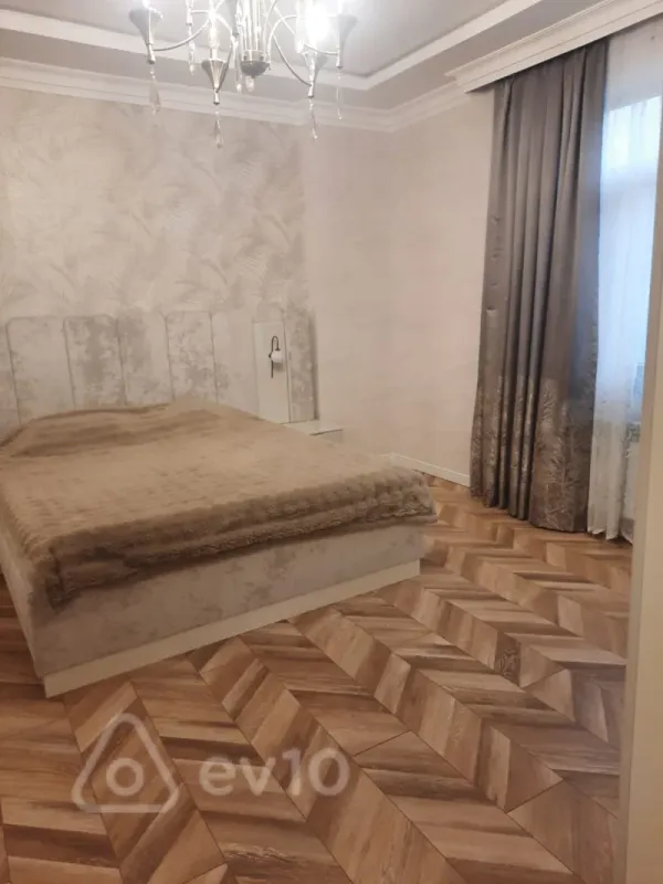 Satılır 3 otaqlı həyət evi 150 m²