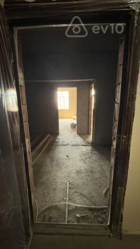 Satılır 2 otaqlı yeni tikili 64 m²