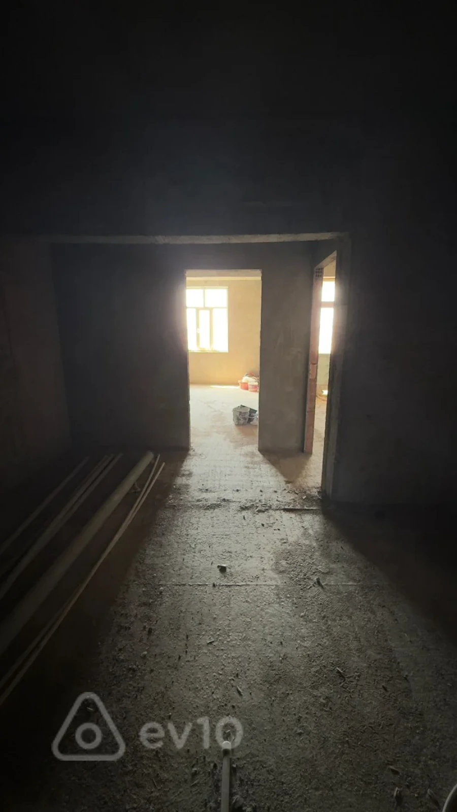 Satılır 2 otaqlı yeni tikili 64 m²