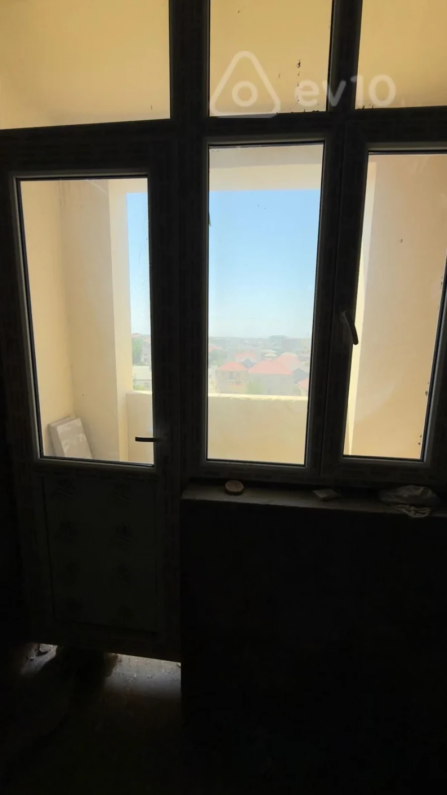 Satılır 2 otaqlı yeni tikili 64 m²