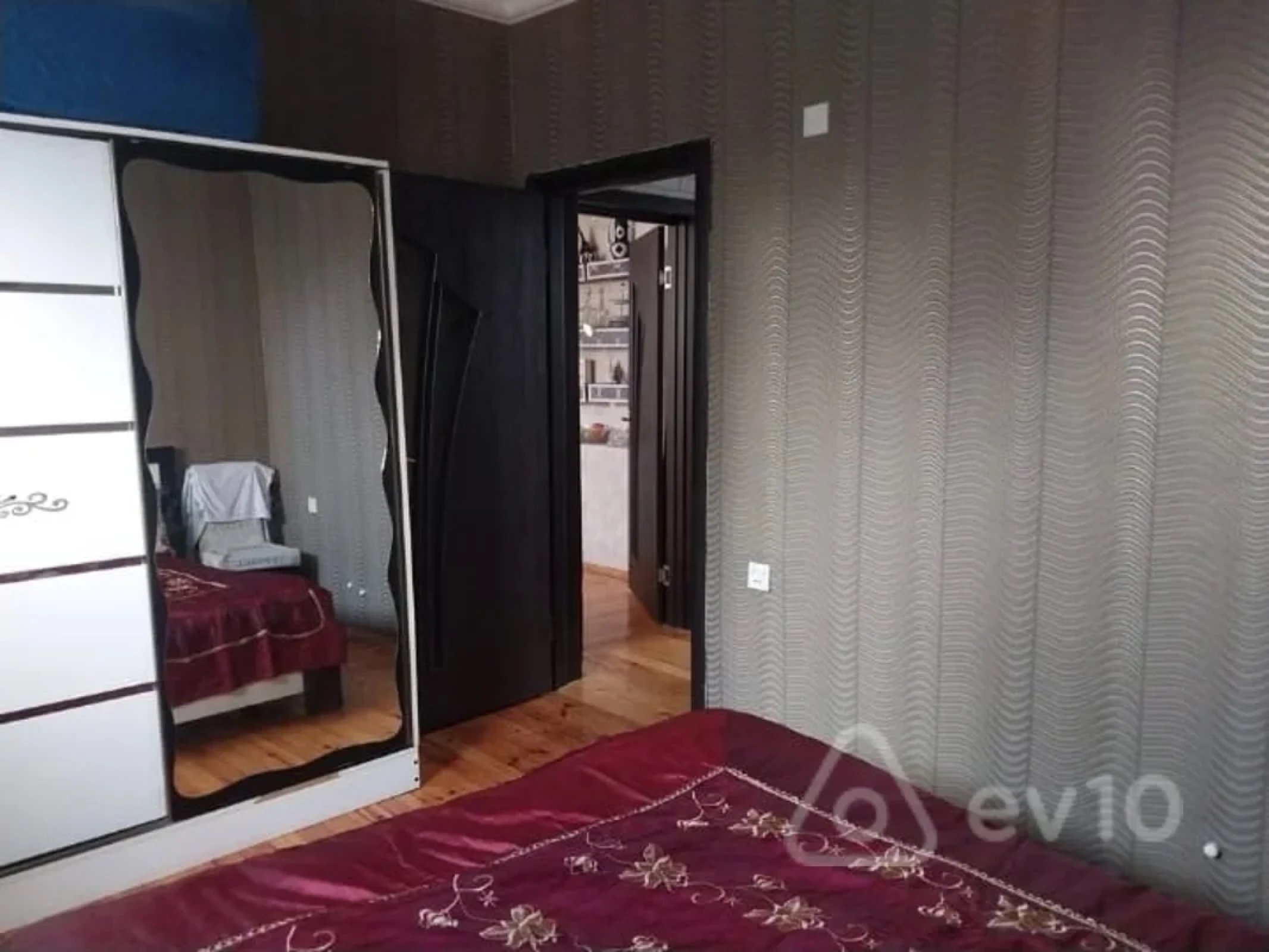 Satılır 3 otaqlı həyət evi 70 m²