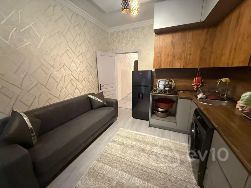 Kirayə verilir 3 otaqlı yeni tikili 90 m²