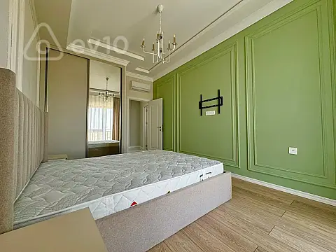 Kirayə verilir 3 otaqlı yeni tikili 100 m²