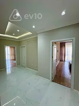 Kirayə verilir 3 otaqlı yeni tikili 100 m²