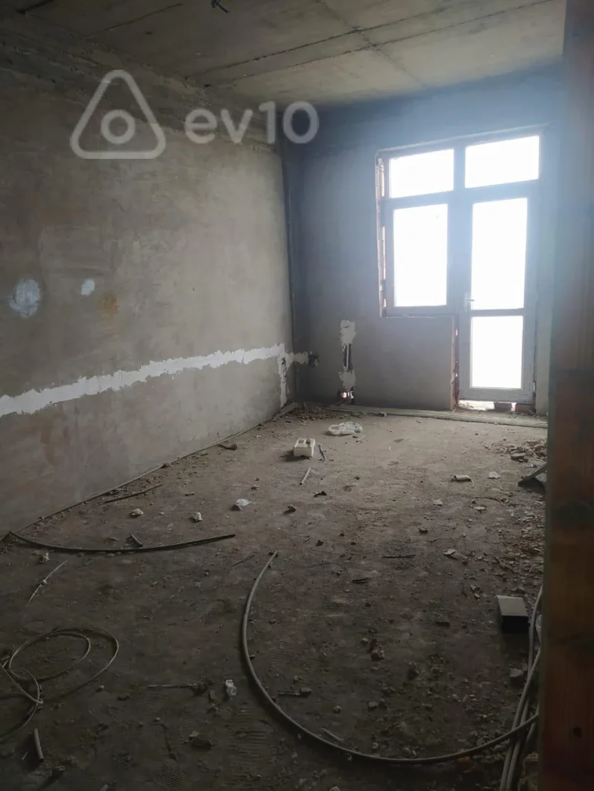 Satılır 2 otaqlı yeni tikili 110 m²