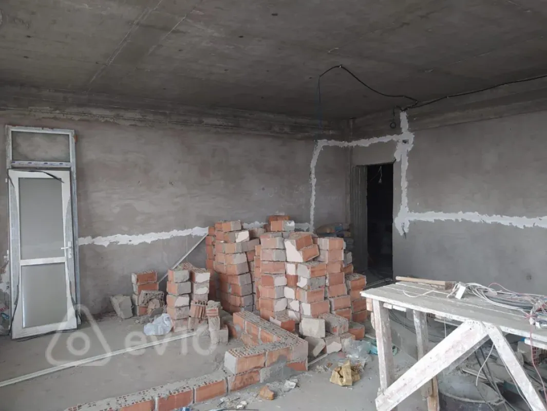 Satılır 2 otaqlı yeni tikili 110 m²