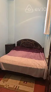 Kirayə verilir 3 otaqlı köhnə tikili 90 m²