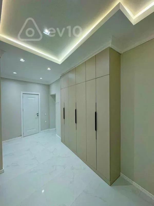 Kirayə verilir 2 otaqlı yeni tikili 103 m²