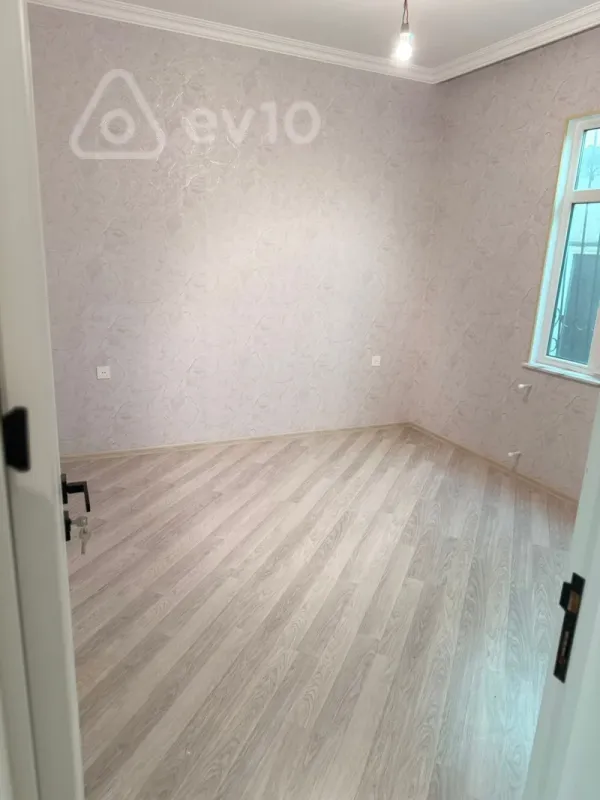 Satılır 6 otaqlı həyət evi 150 m²