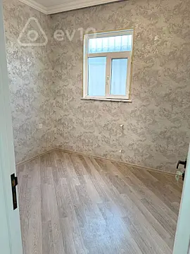 Satılır 6 otaqlı həyət evi 150 m²