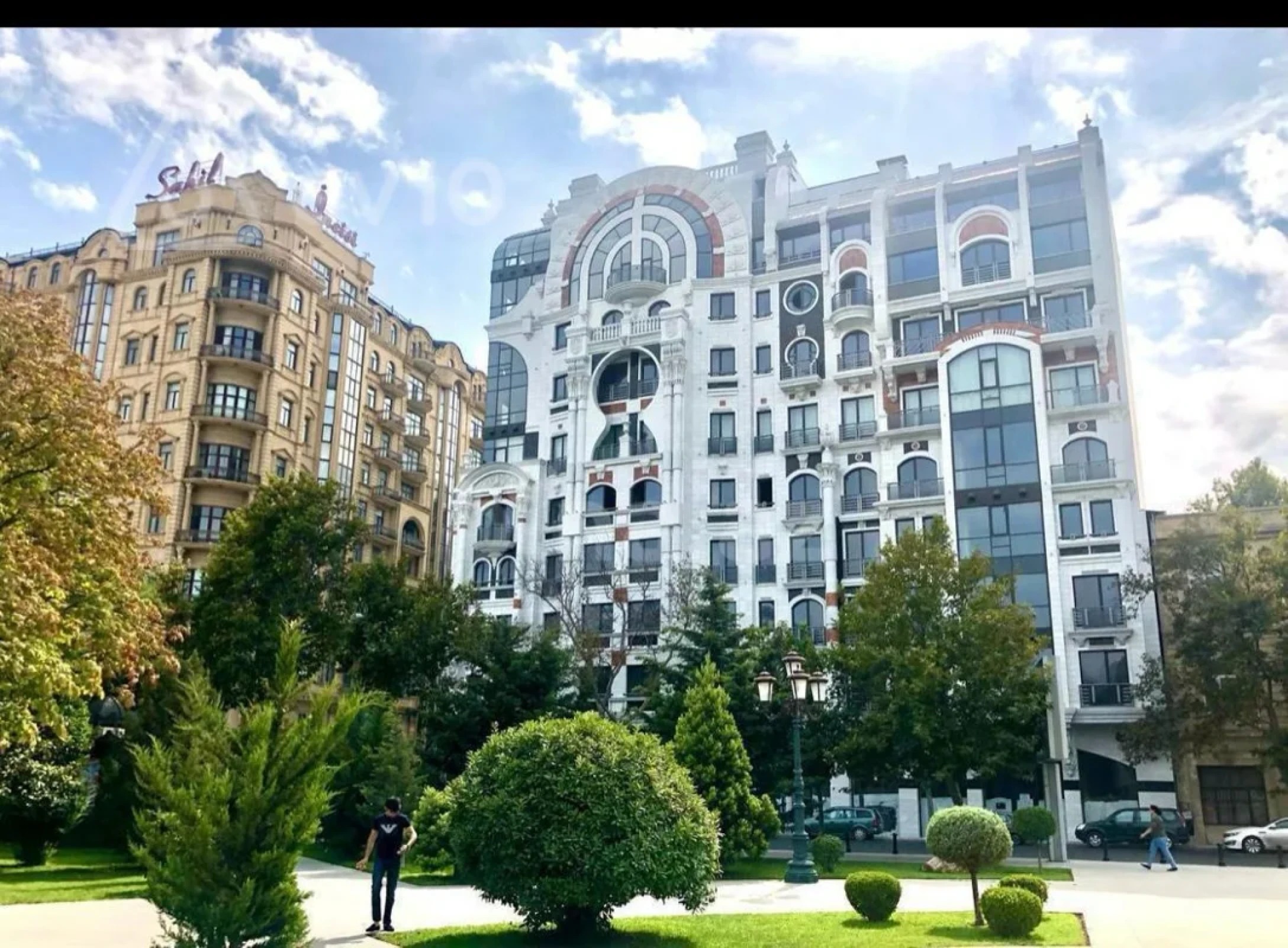 Kirayə verilir 2 otaqlı yeni tikili 94 m²