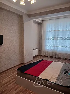 Kirayə verilir 2 otaqlı yeni tikili 100 m²