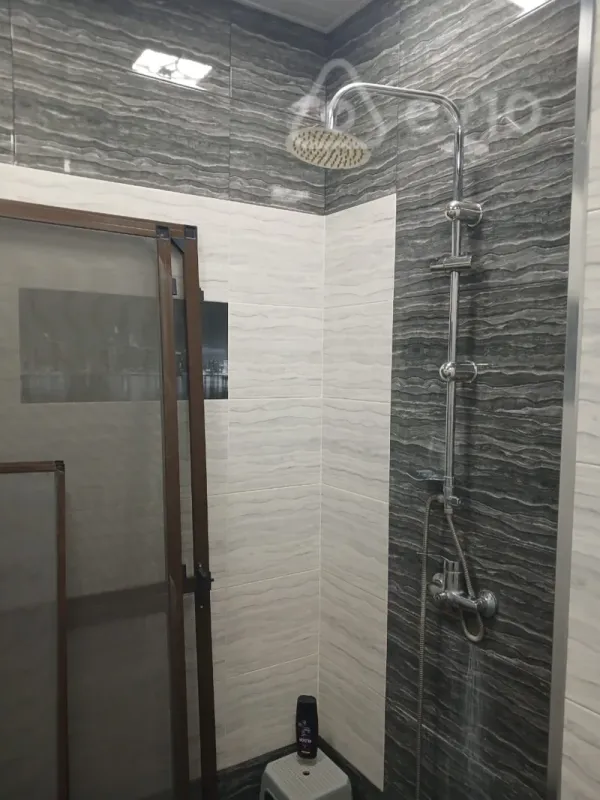 Kirayə verilir 2 otaqlı yeni tikili 100 m²