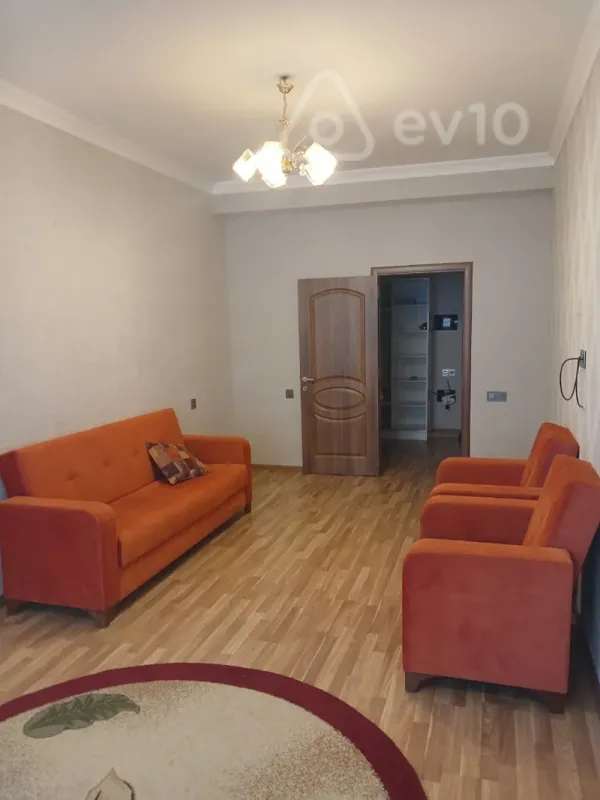 Kirayə verilir 2 otaqlı yeni tikili 100 m²