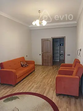 Kirayə verilir 2 otaqlı yeni tikili 100 m²