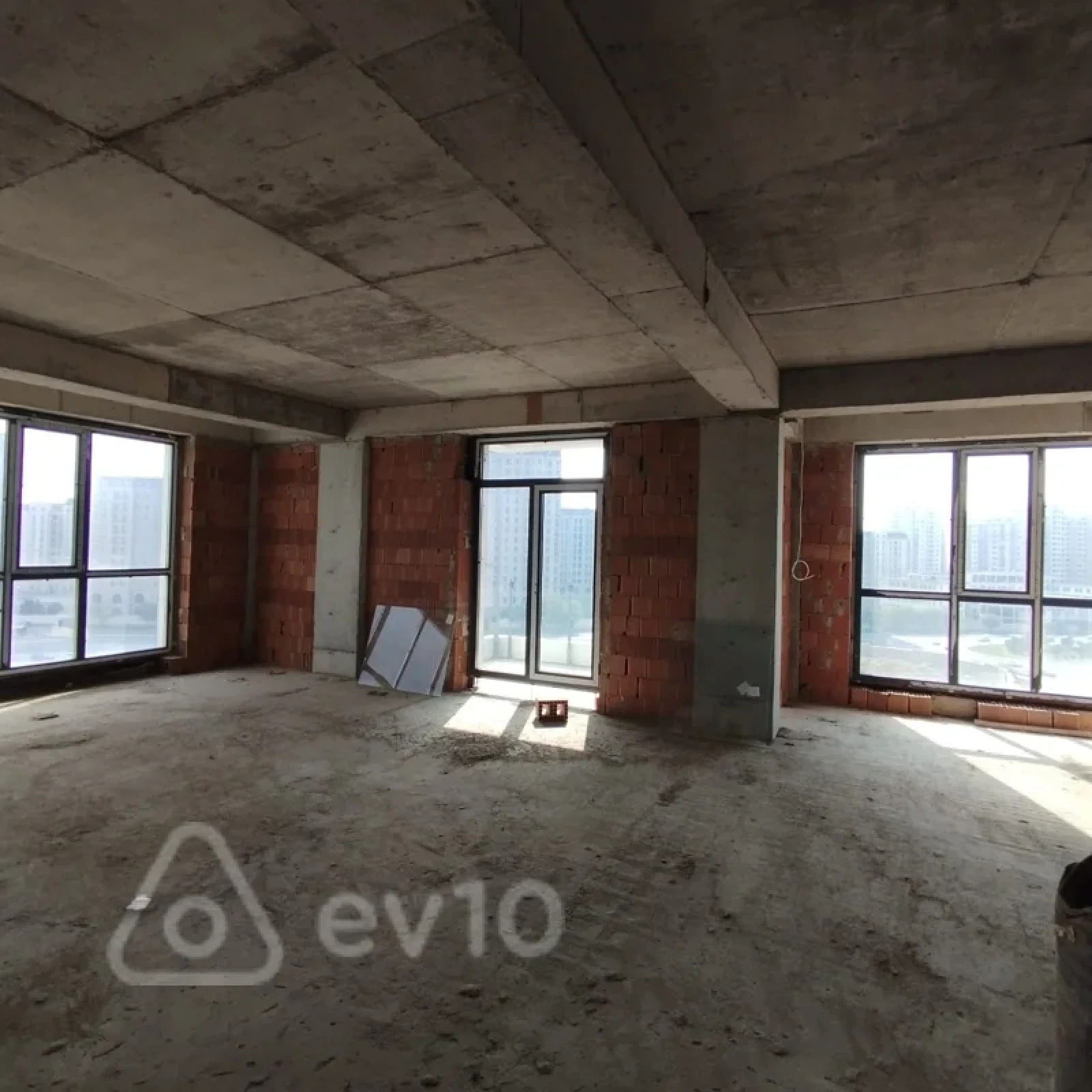 Satılır 2 otaqlı yeni tikili 99 m²