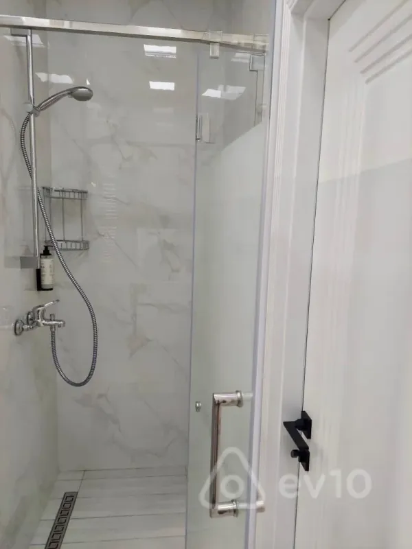 Kirayə verilir 2 otaqlı yeni tikili 51 m²