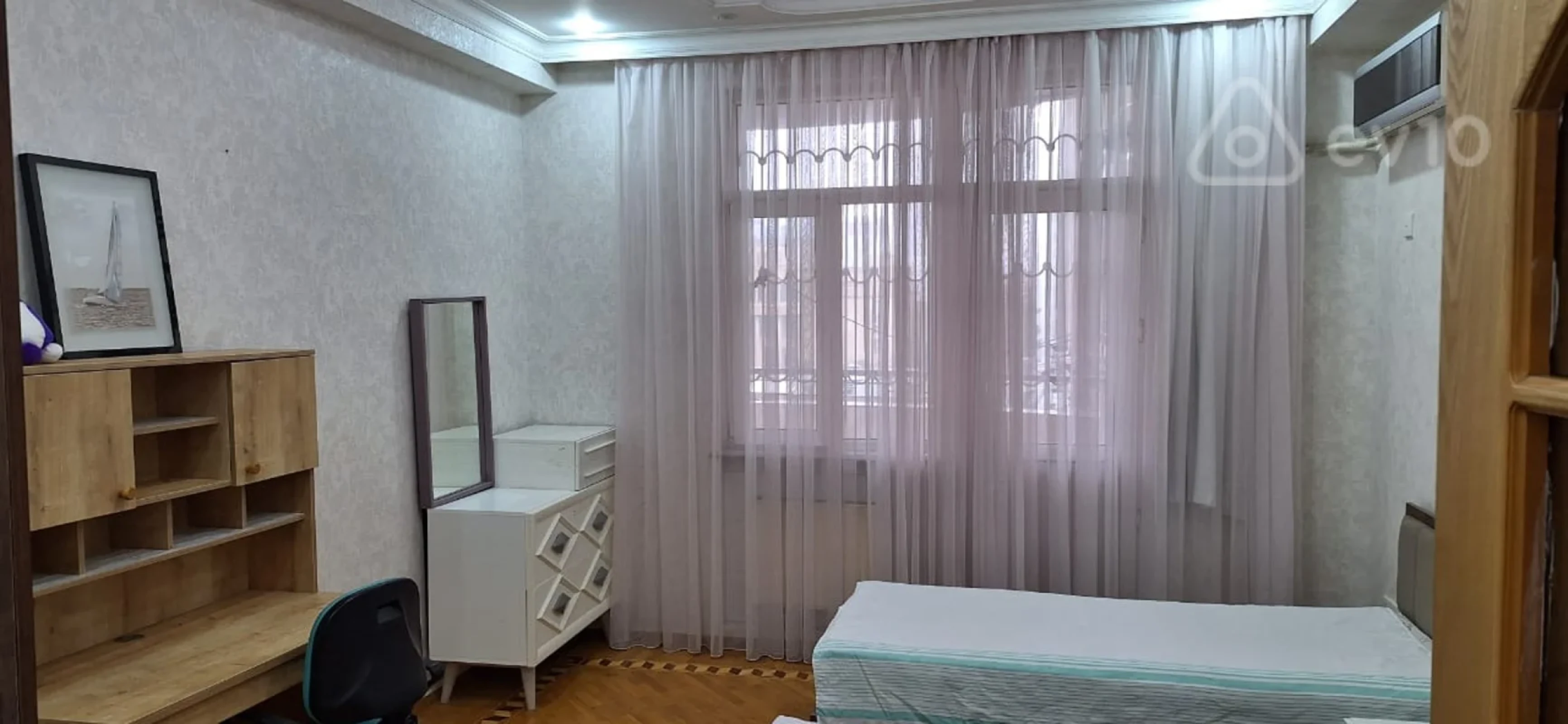 Kirayə verilir 4 otaqlı yeni tikili 155 m²