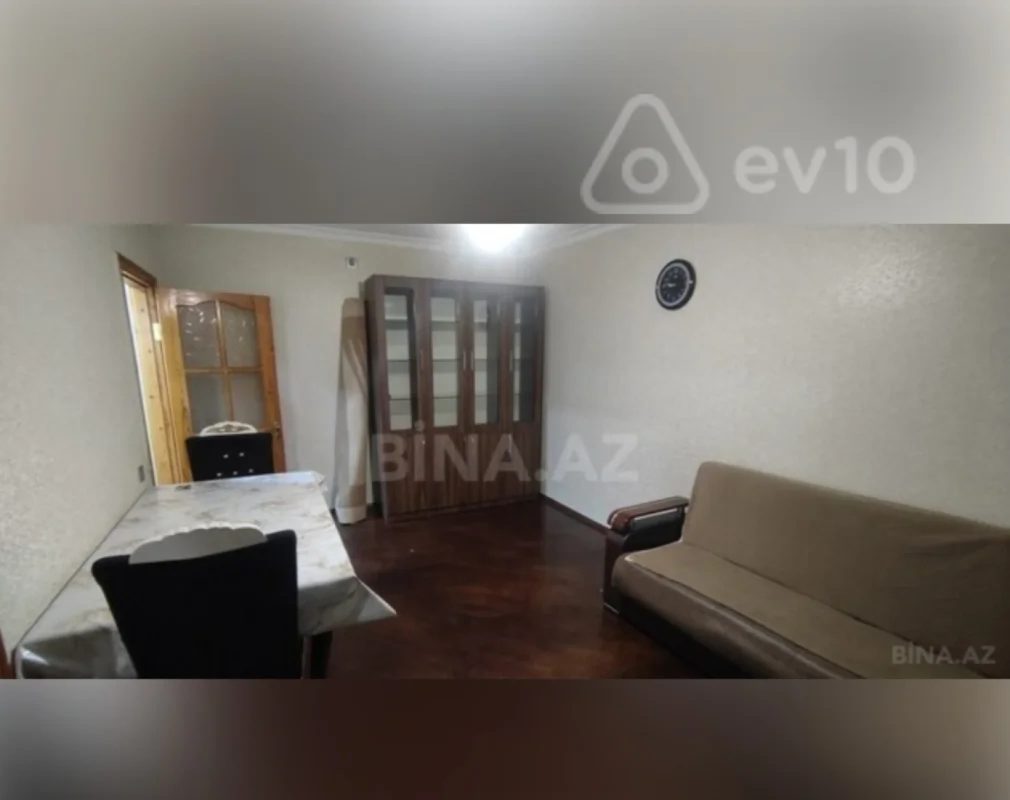 Kirayə verilir 2 otaqlı köhnə tikili 50 m²