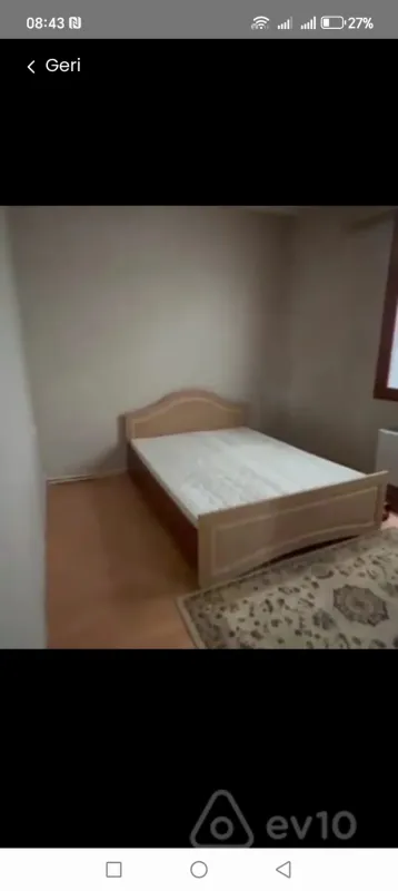 Kirayə verilir 2 otaqlı köhnə tikili 50 m²