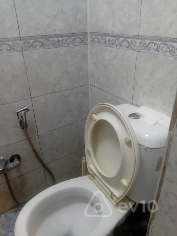 Satılır 2 otaqlı köhnə tikili 45 m²