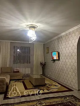 Satılır 7 otaqlı həyət evi 200 m²