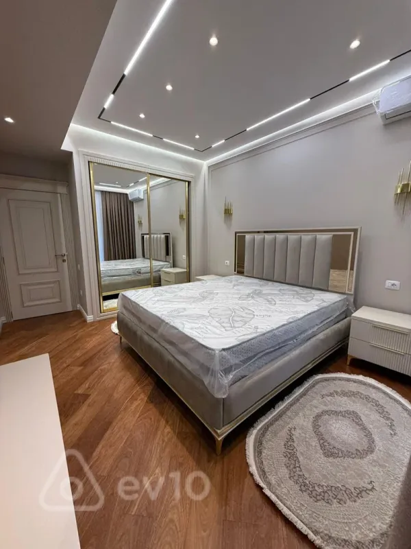 Kirayə verilir 2 otaqlı yeni tikili 66 m²