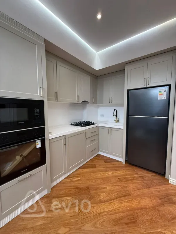 Kirayə verilir 2 otaqlı yeni tikili 66 m²