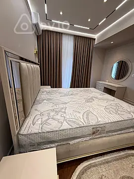 Kirayə verilir 2 otaqlı yeni tikili 66 m²