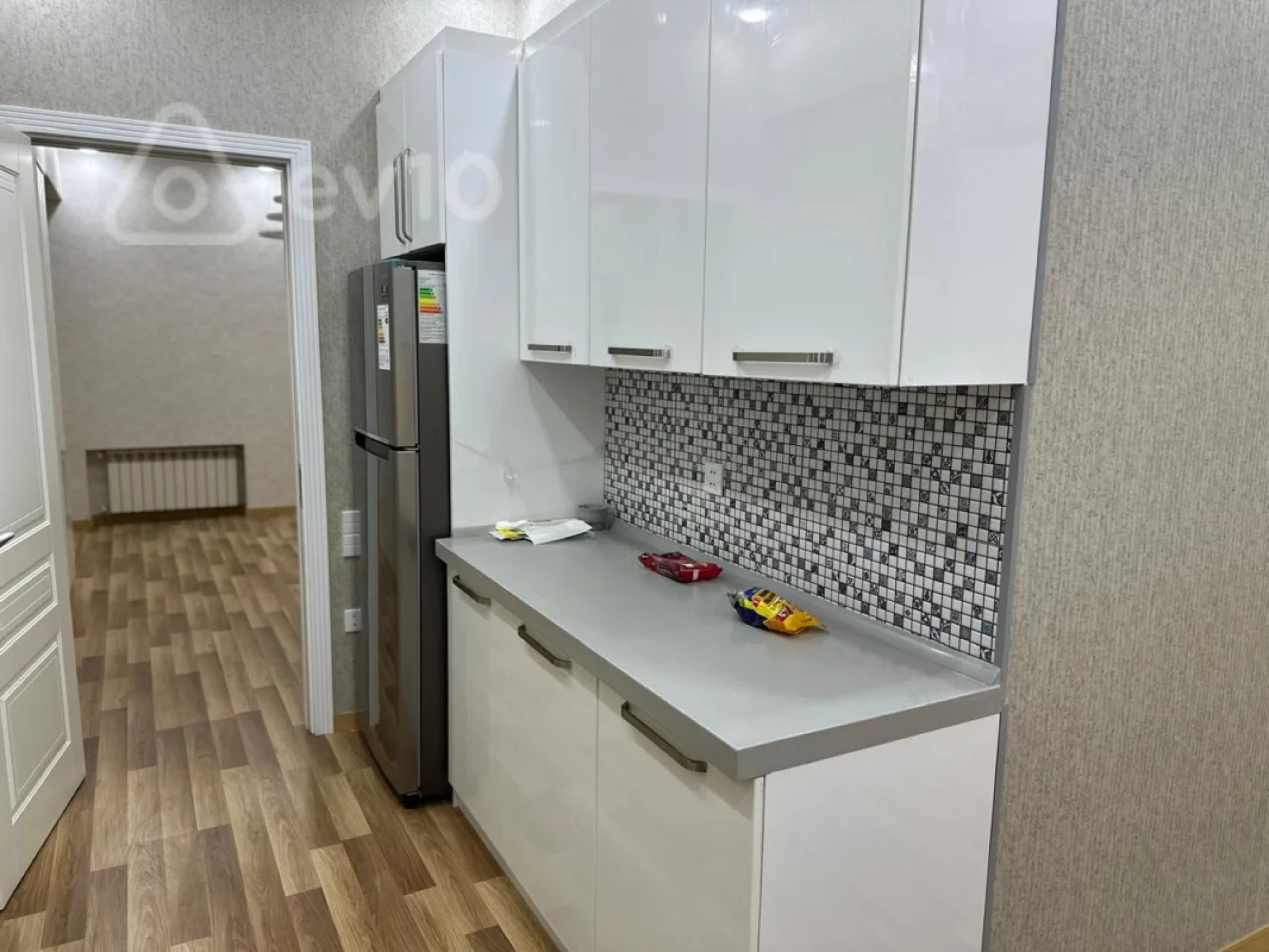 Kirayə verilir 3 otaqlı yeni tikili 140 m²