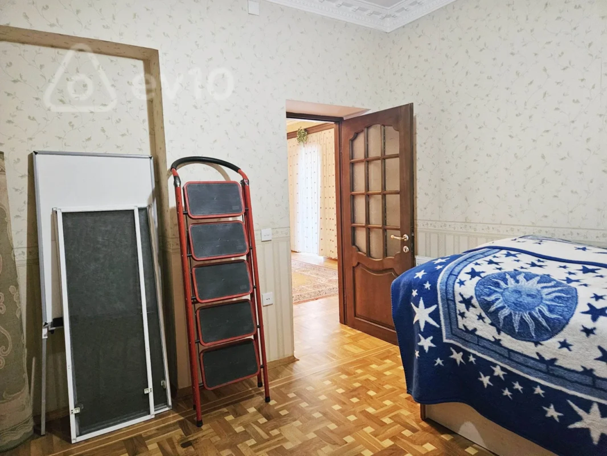 Kirayə verilir 9 otaqlı həyət evi 300 m²