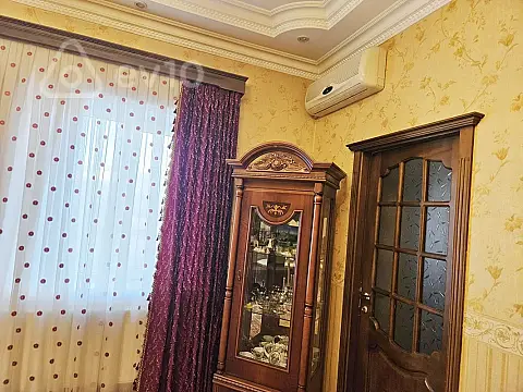 Kirayə verilir 9 otaqlı həyət evi 300 m² — Bakı, Binəqədi 9 otaq 300.00 m²