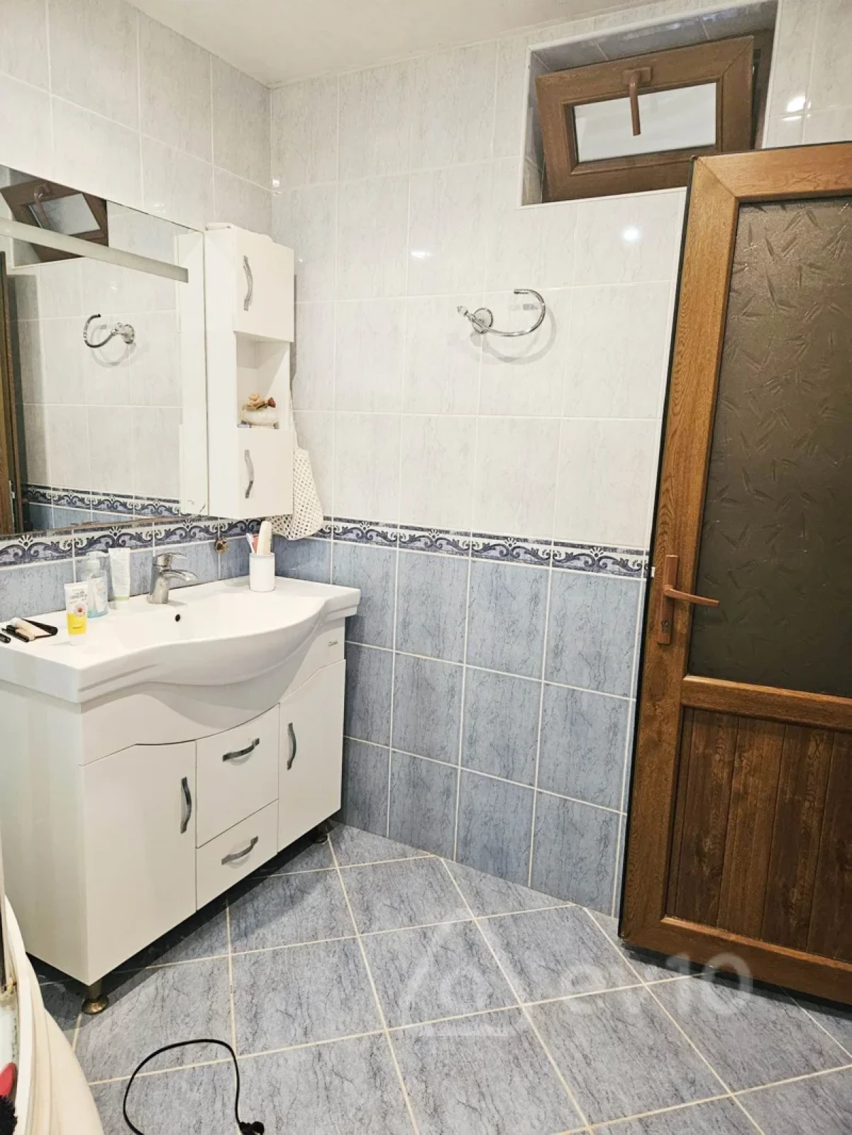Kirayə verilir 9 otaqlı həyət evi 300 m²