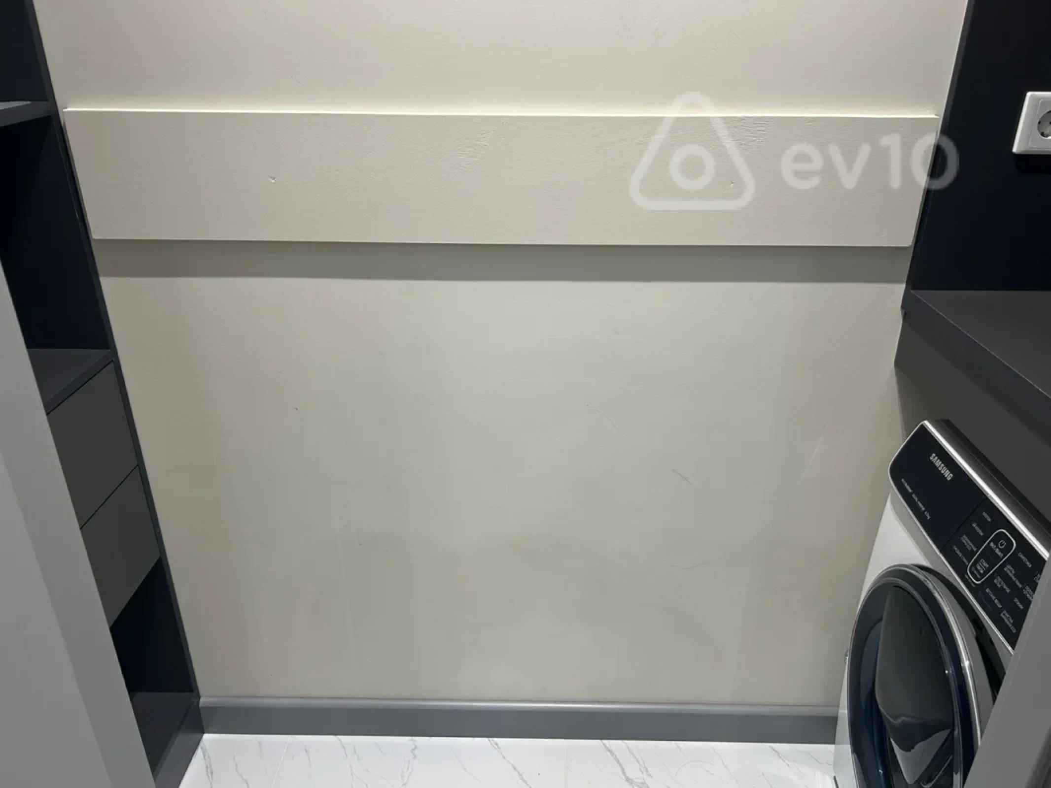 Kirayə verilir 3 otaqlı yeni tikili 153 m²