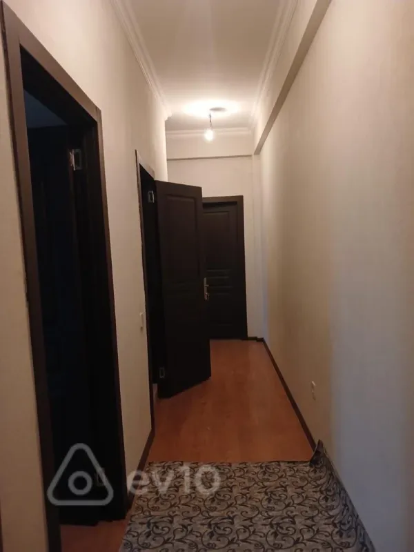 Kirayə verilir 2 otaqlı yeni tikili 85 m²