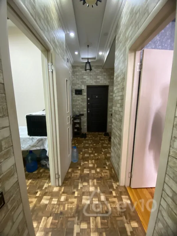 Satılır 2 otaqlı yeni tikili 65 m²